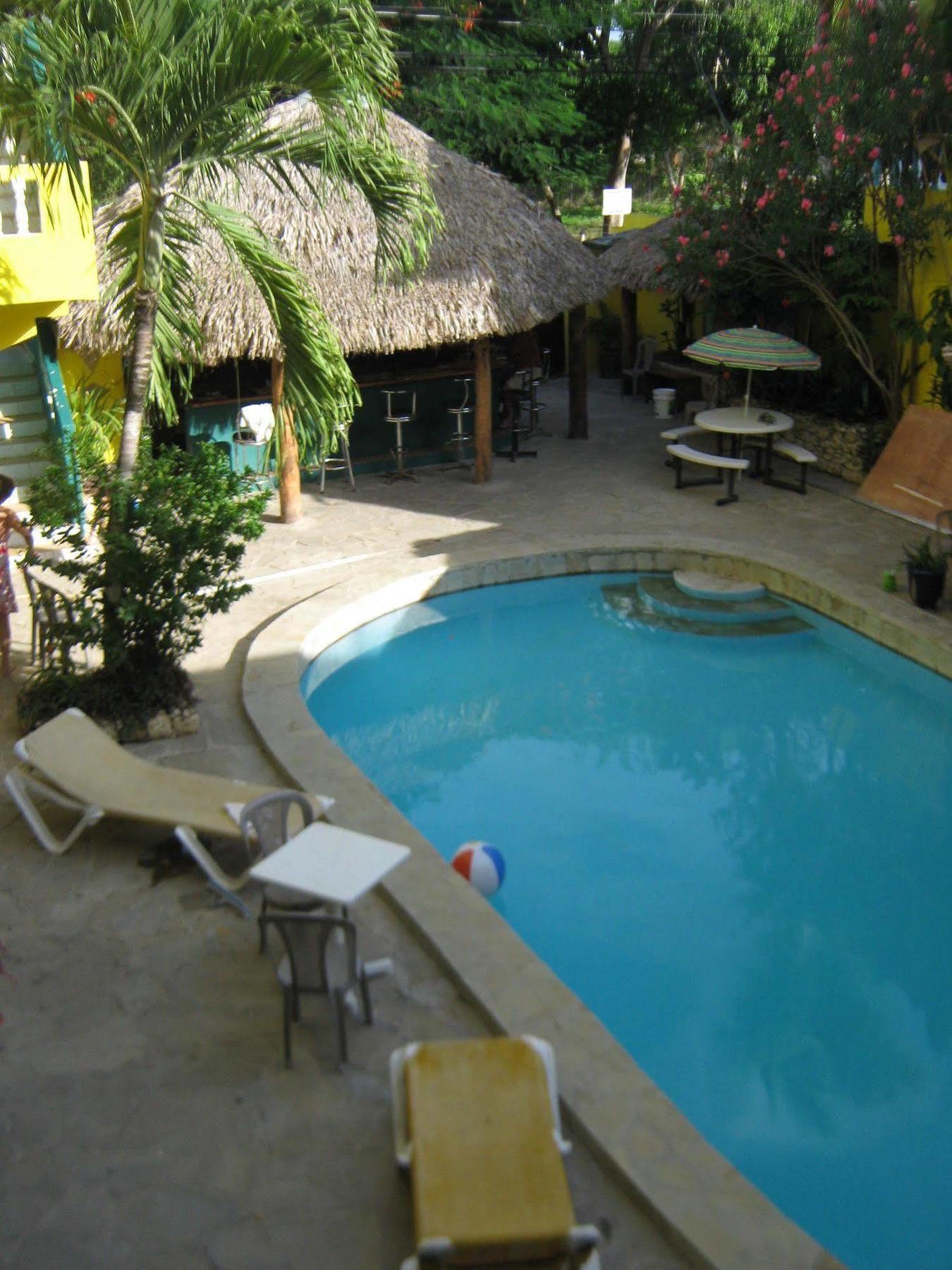 Coco Hotel Sosua Exterior photo